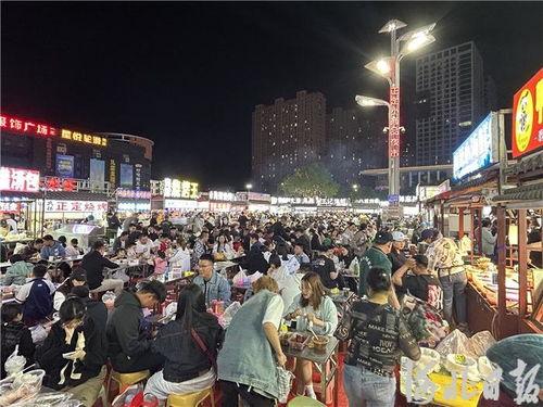 正定夜市明星网红店,明星店铺美食盛宴