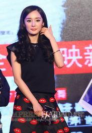 明星网红套裙图片女人,明星网红套裙演绎女性优雅魅力