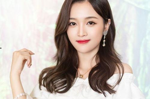 十八线女明星网红,逆袭之路的璀璨星光