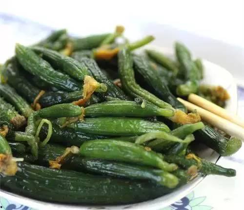 热门大瓜老虎菜视频,热门大瓜背后的真相与争议