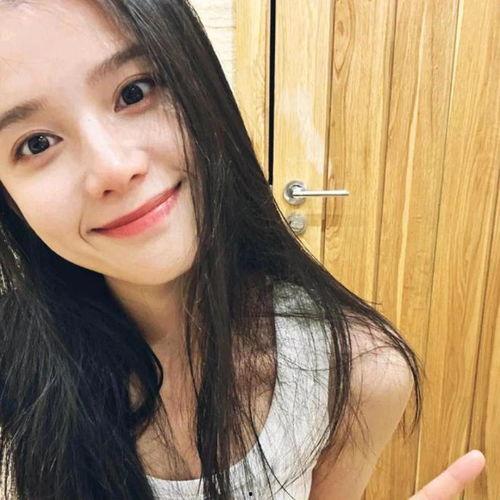 明星网红美食头像女,网红美食头像中的时尚美食女神风采