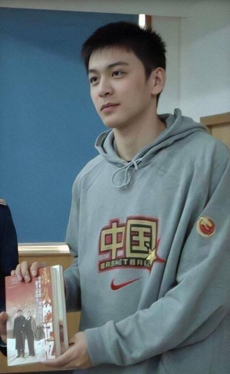 明星网红买家是谁,揭秘时尚圈背后的秘密