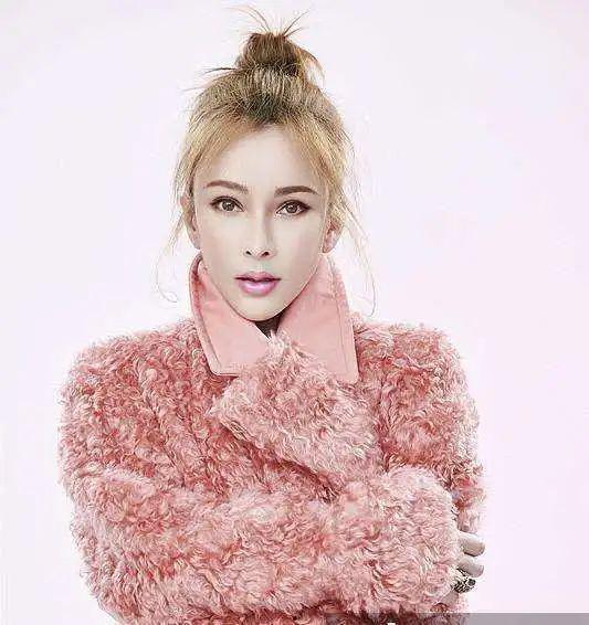 撞脸明星网红唱歌,歌声中的脸谱奇遇